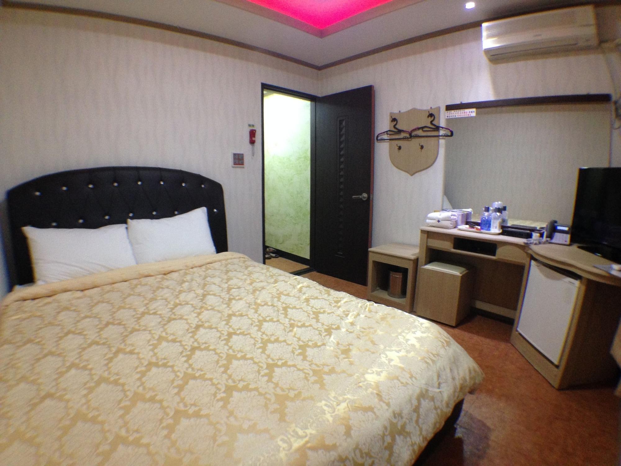 Suanbo Saipan Hot Spring Hotel Chungju Eksteriør bilde