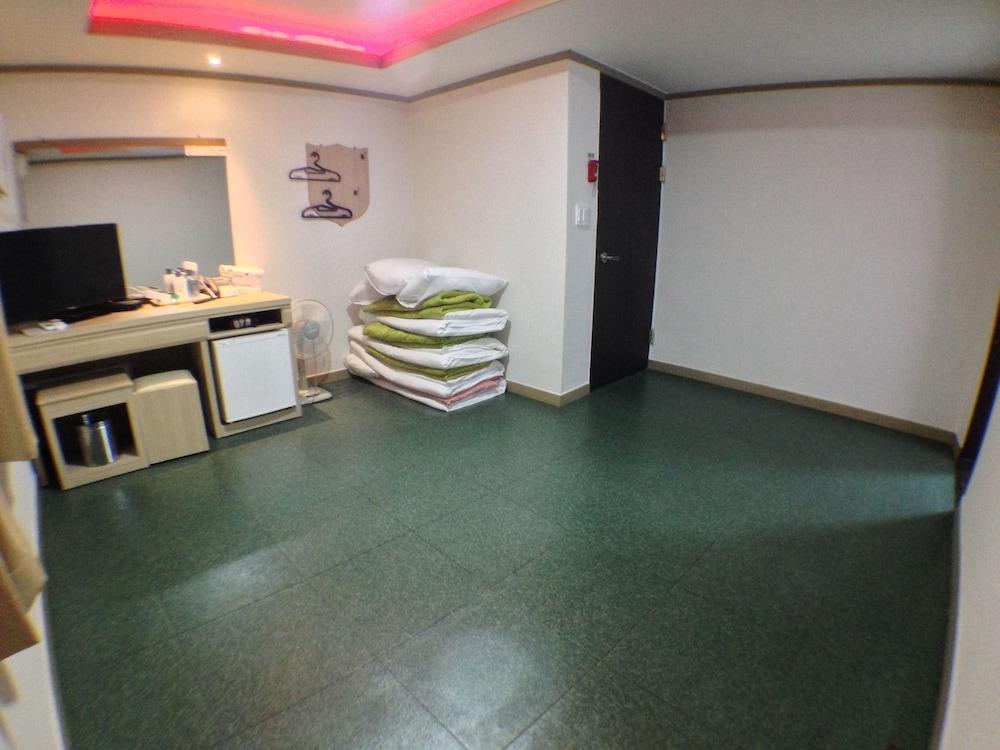 Suanbo Saipan Hot Spring Hotel Chungju Eksteriør bilde