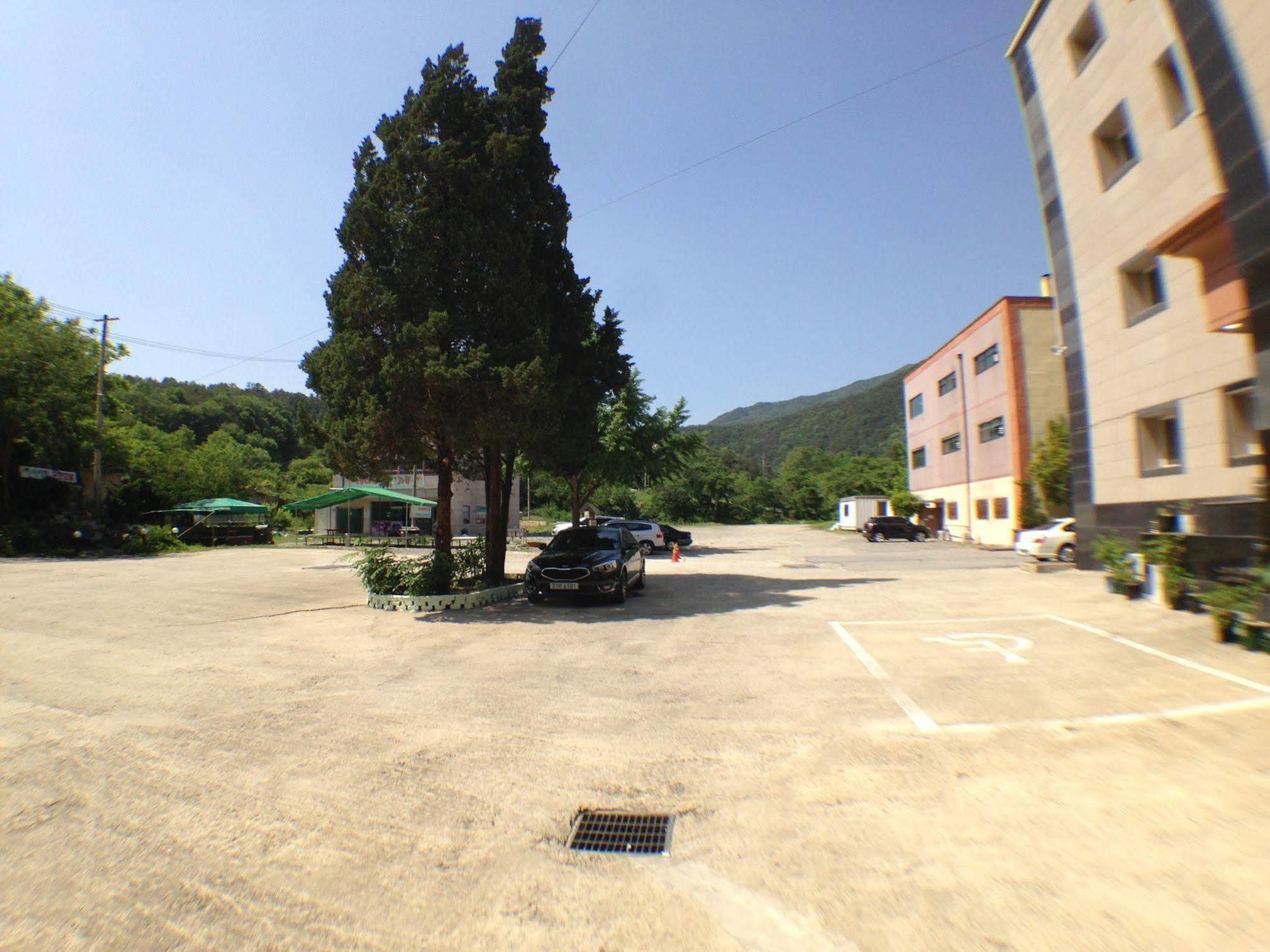 Suanbo Saipan Hot Spring Hotel Chungju Eksteriør bilde